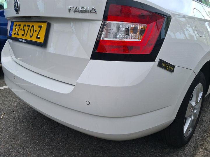 Photo 20 VIN: TMBJP6NJ2JZ152735 - SKODA FABIA 