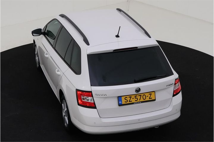 Photo 4 VIN: TMBJP6NJ2JZ152735 - SKODA FABIA 