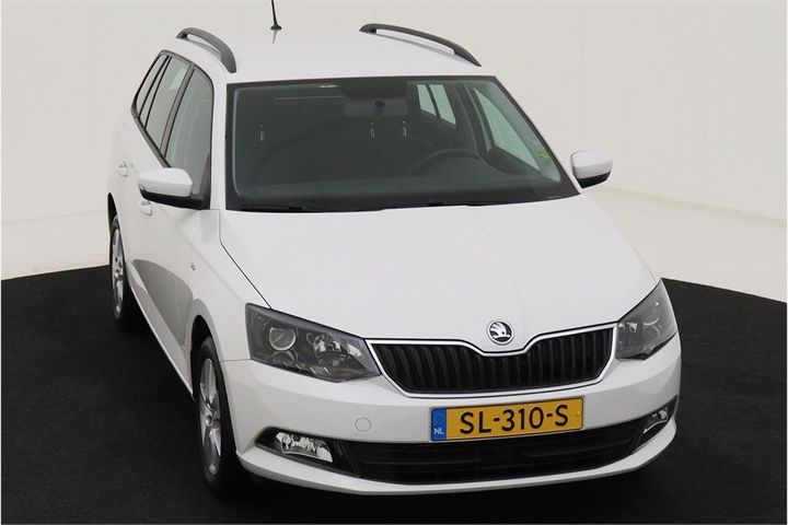 Photo 2 VIN: TMBJP6NJ3JZ167647 - SKODA FABIA COMBI 