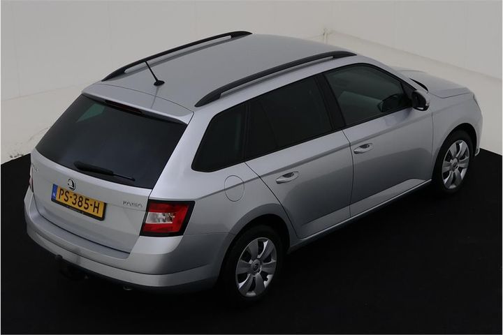 Photo 3 VIN: TMBJP6NJ8JZ032857 - SKODA FABIA 