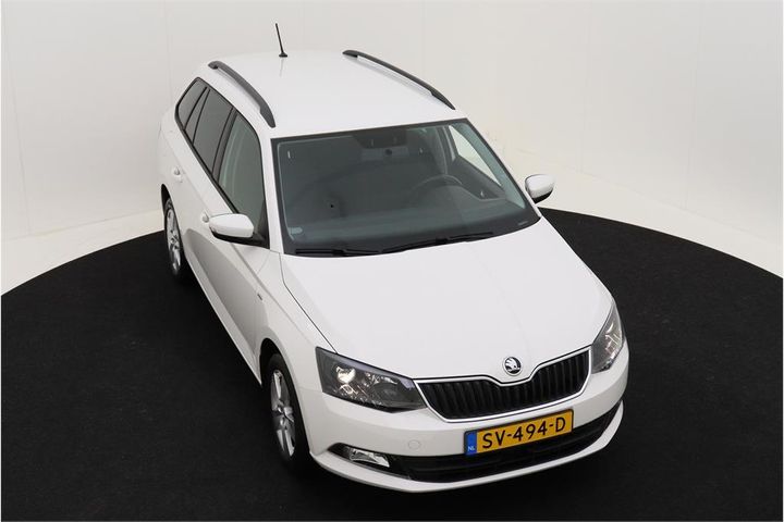 Photo 2 VIN: TMBJP6NJ8JZ167465 - SKODA FABIA 