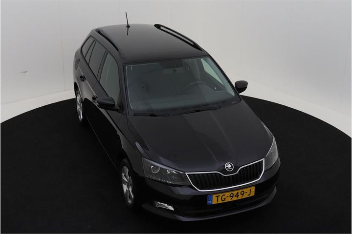 Photo 2 VIN: TMBJP6NJXJZ215046 - SKODA FABIA COMBI 