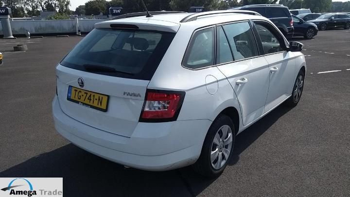 Photo 3 VIN: TMBJP6NJXJZ216391 - SKODA FABIA 