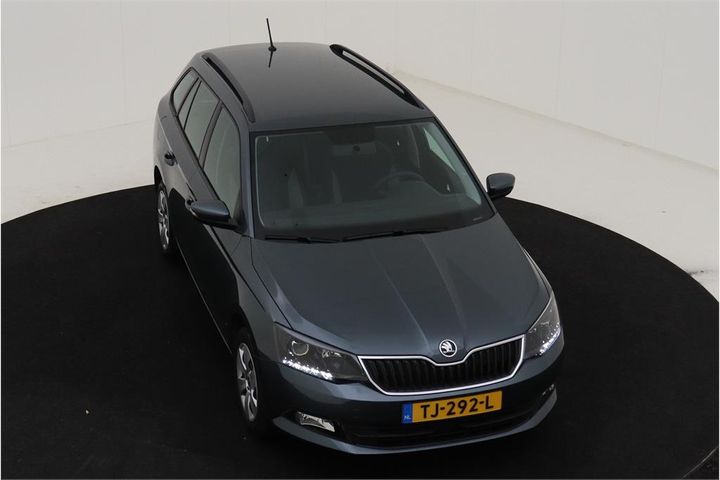 Photo 2 VIN: TMBJP6NJXJZ220733 - SKODA FABIA 