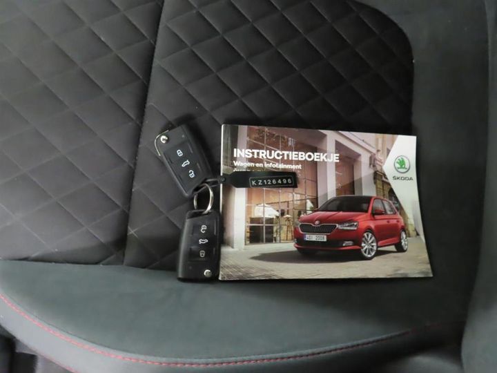 Photo 9 VIN: TMBJP6NJXKZ126496 - SKODA FABIA 