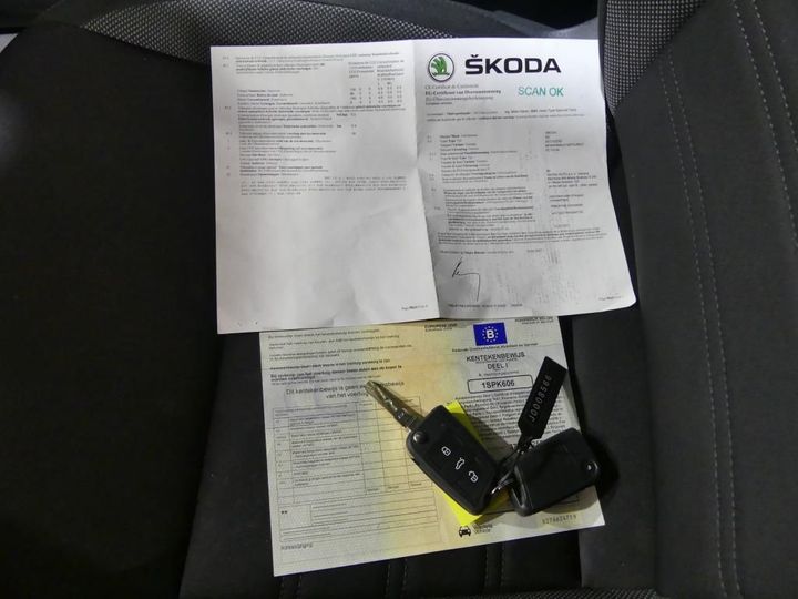 Photo 20 VIN: TMBJP7NE2J0008566 - SKODA OCTAVIA 