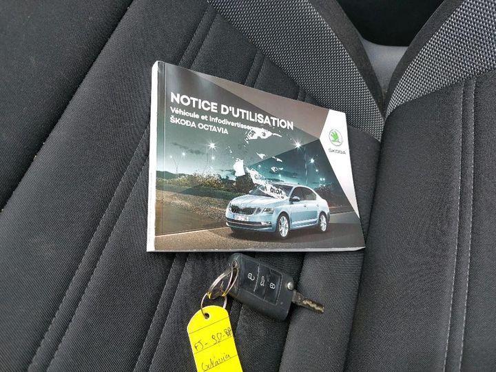 Photo 9 VIN: TMBJP7NE2K0229456 - SKODA OCTAVIA 