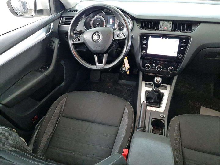 Photo 4 VIN: TMBJP7NE3J0231019 - SKODA OCTAVIA 