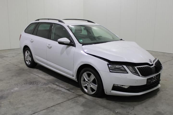 Photo 2 VIN: TMBJP7NE4J0284778 - SKODA OCTAVIA 