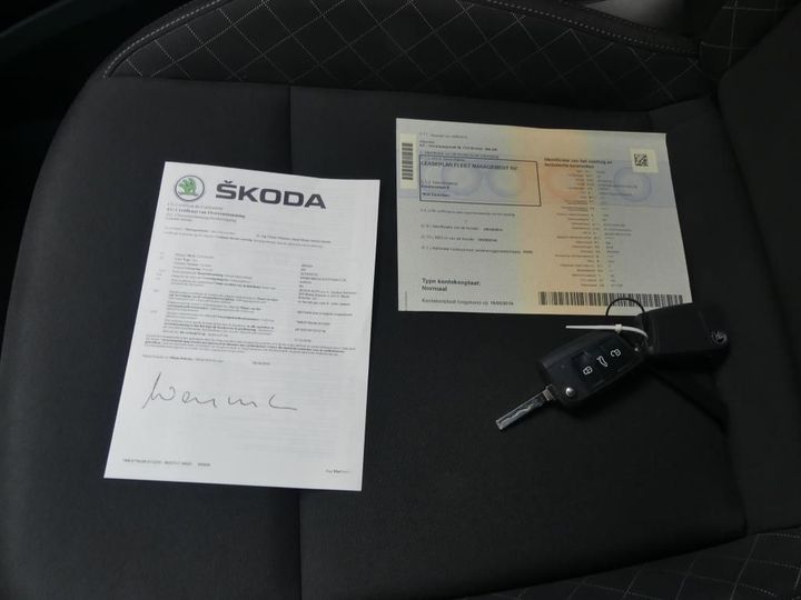 Photo 18 VIN: TMBJP7NU8KJ012205 - SKODA KAROQ 