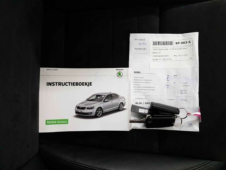 Photo 16 VIN: TMBJP9NE0H0106940 - SKODA OCTAVIA 