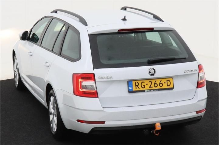 Photo 4 VIN: TMBJP9NE0J0191798 - SKODA OCTAVIA 