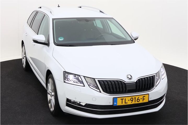 Photo 2 VIN: TMBJP9NE0J0308781 - SKODA OCTAVIA 