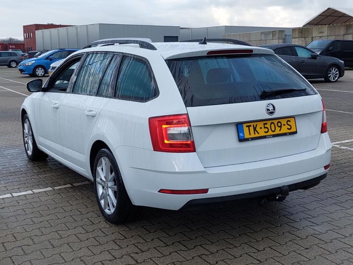 Photo 4 VIN: TMBJP9NE0K0009390 - SKODA OCTAVIA 