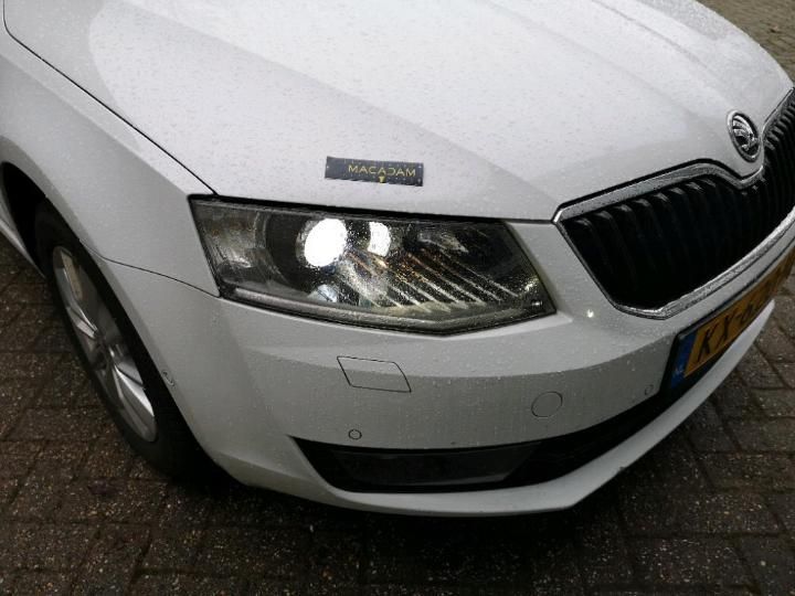 Photo 17 VIN: TMBJP9NE1H0137498 - SKODA OCTAVIA 