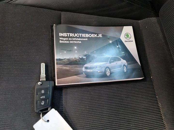 Photo 12 VIN: TMBJP9NE1K0213227 - SKODA OCTAVIA 