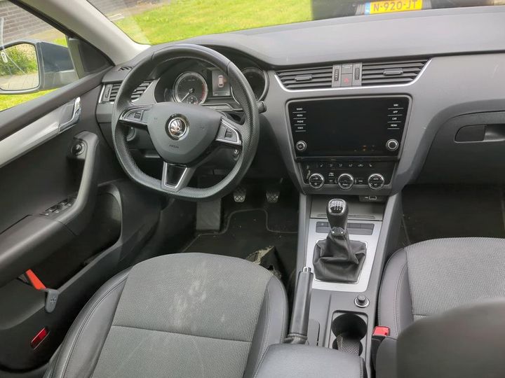 Photo 5 VIN: TMBJP9NE1L0158988 - SKODA OCTAVIA 