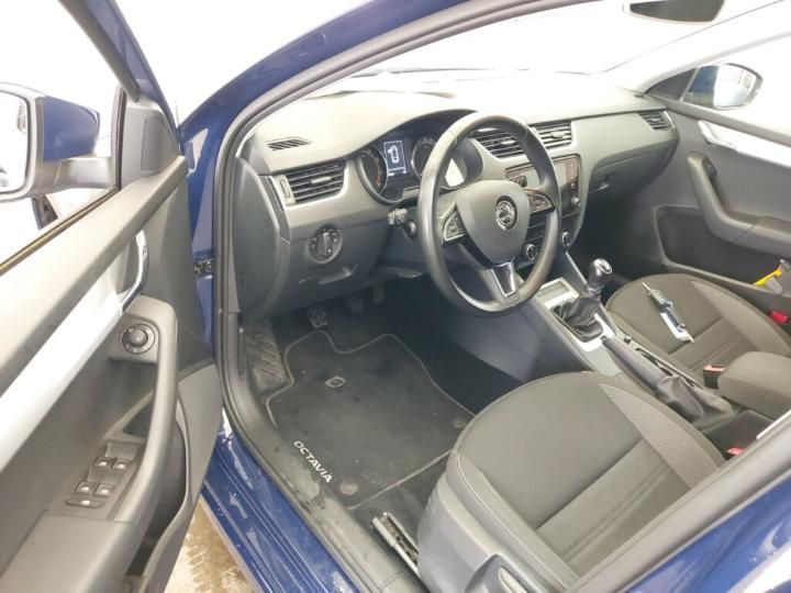 Photo 18 VIN: TMBJP9NE2J0045533 - SKODA OCTAVIA 