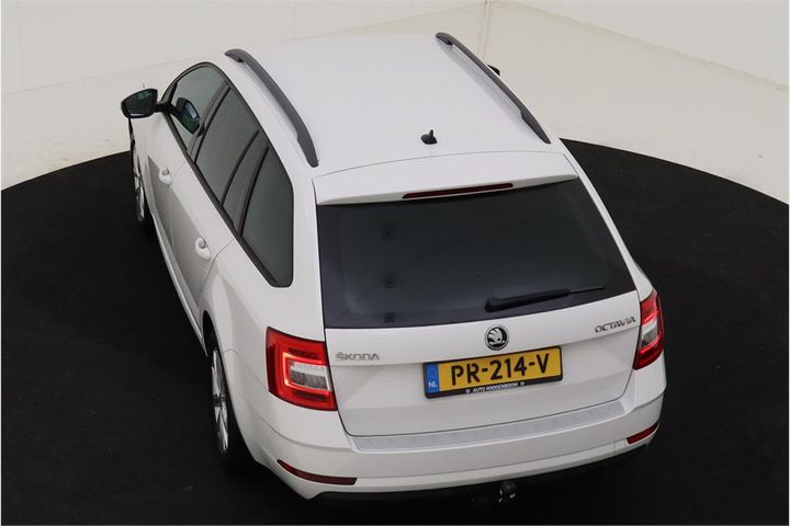 Photo 4 VIN: TMBJP9NE2J0125284 - SKODA OCTAVIA 