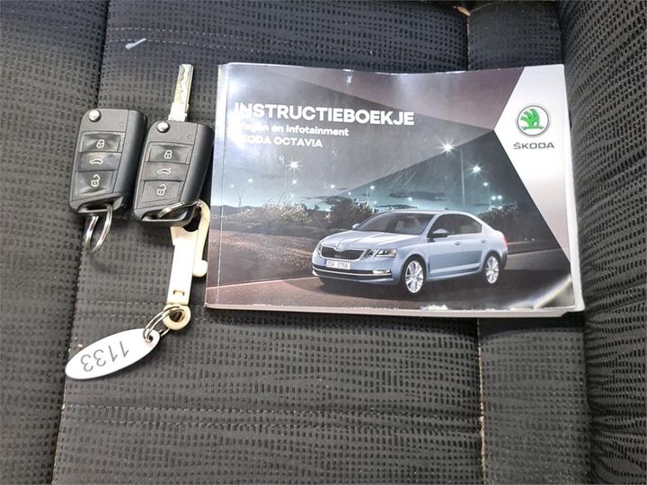 Photo 9 VIN: TMBJP9NE2J0151187 - SKODA OCTAVIA 