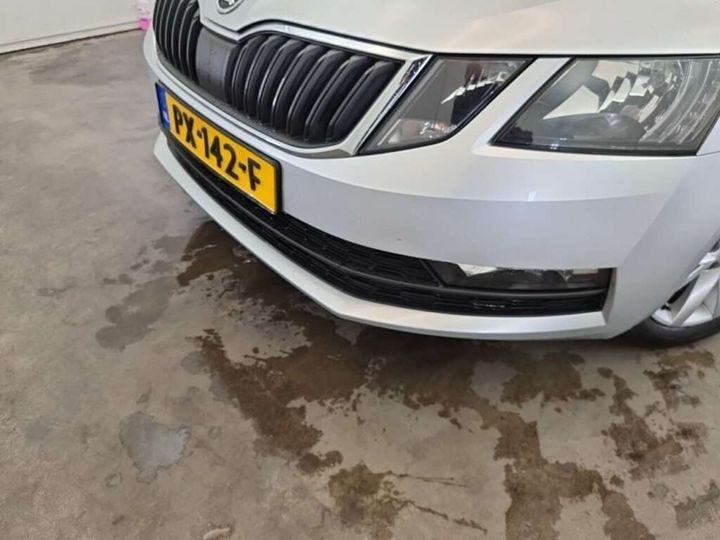 Photo 10 VIN: TMBJP9NE2J0153764 - SKODA OCTAVIA 