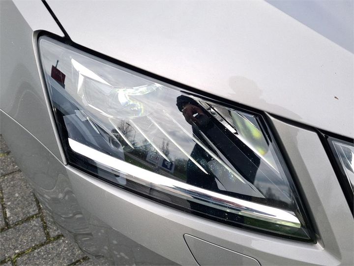 Photo 11 VIN: TMBJP9NE3J0126153 - SKODA OCTAVIA 