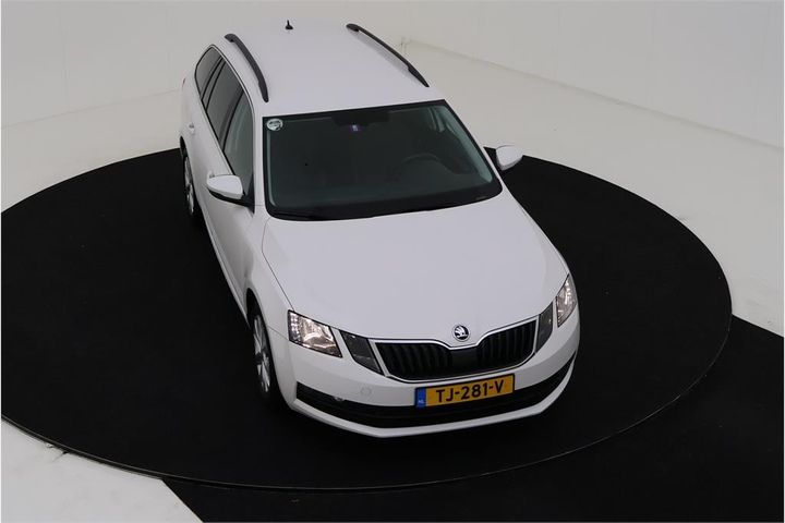 Photo 2 VIN: TMBJP9NE4J0377876 - SKODA OCTAVIA 