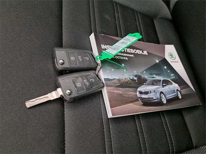 Photo 4 VIN: TMBJP9NE4K0168168 - SKODA OCTAVIA 