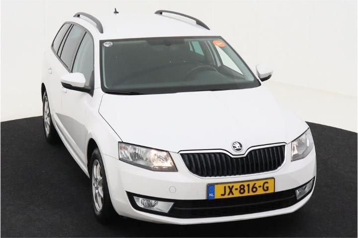 Photo 2 VIN: TMBJP9NE5H0017493 - SKODA OCTAVIA 