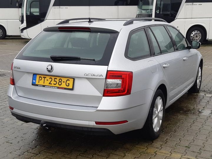 Photo 3 VIN: TMBJP9NE5J0140779 - SKODA OCTAVIA 