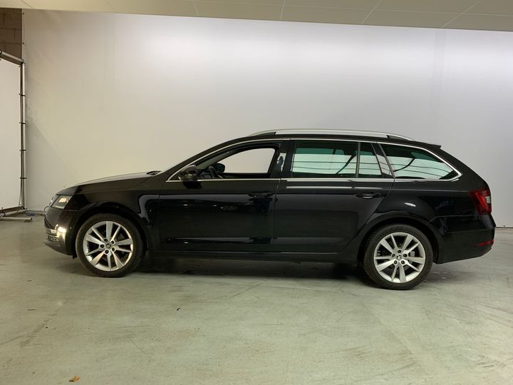 Photo 9 VIN: TMBJP9NE5J0157761 - SKODA OCTAVIA 