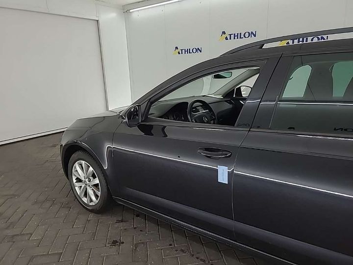 Photo 15 VIN: TMBJP9NE5J0328590 - SKODA OCTAVIA 