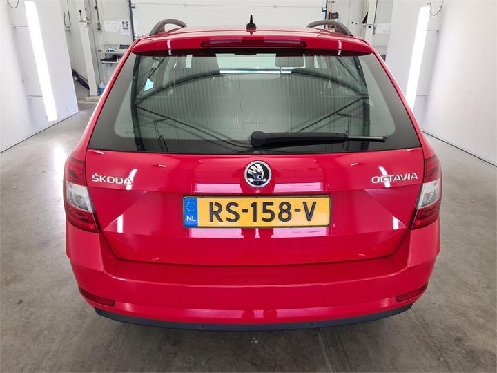 Photo 10 VIN: TMBJP9NE6J0244195 - SKODA OCTAVIA 