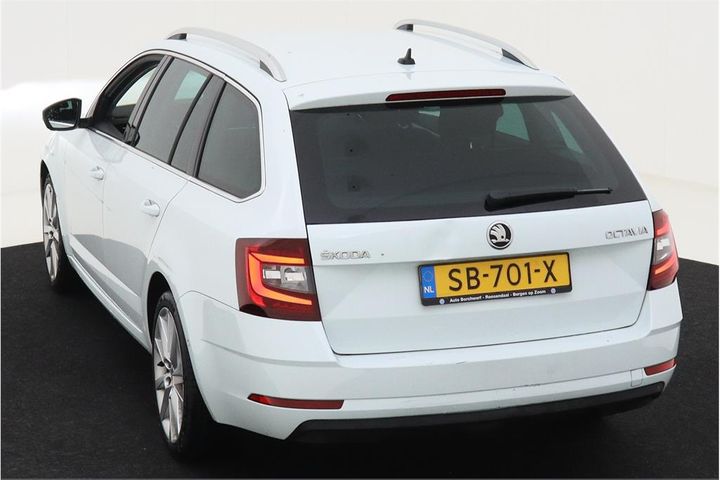 Photo 4 VIN: TMBJP9NE6J0284213 - SKODA OCTAVIA 