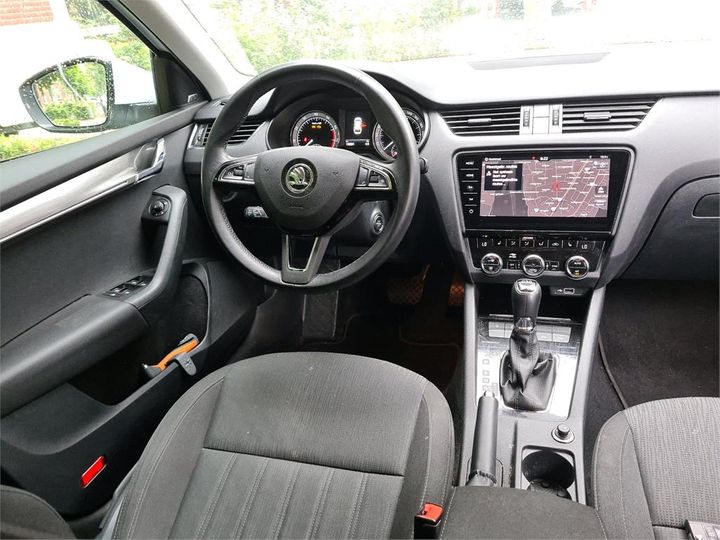 Photo 6 VIN: TMBJP9NE6J0284213 - SKODA OCTAVIA 