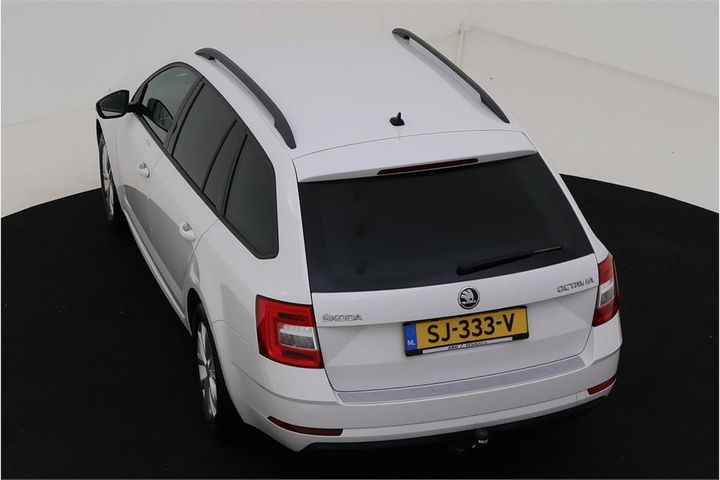 Photo 4 VIN: TMBJP9NE6J0302094 - SKODA OCTAVIA 