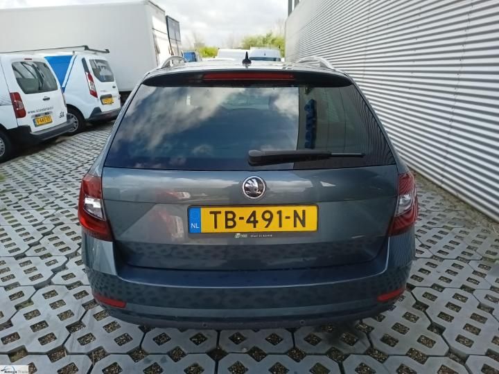 Photo 14 VIN: TMBJP9NE6J0323981 - SKODA OCTAVIA 