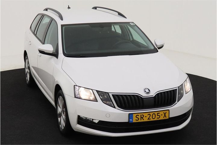 Photo 2 VIN: TMBJP9NE6J0330199 - SKODA OCTAVIA 