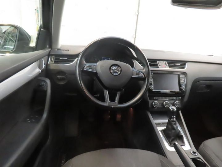 Photo 10 VIN: TMBJP9NE7H0122780 - SKODA OCTAVIA COMBI 