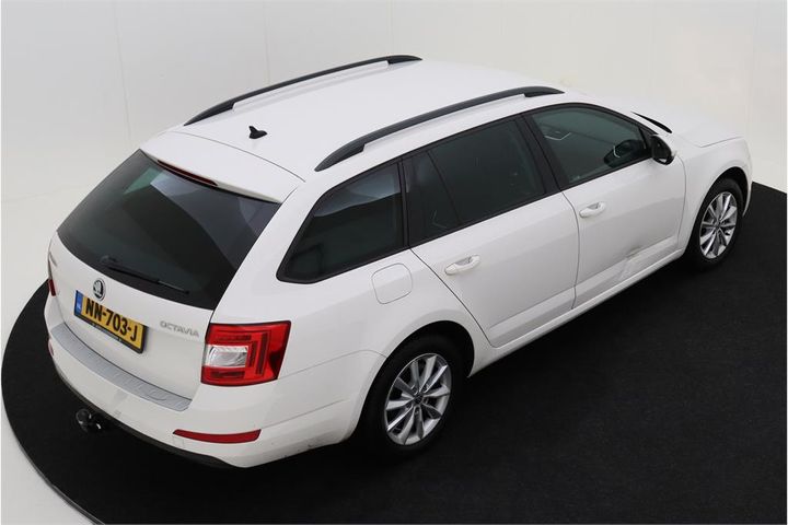 Photo 3 VIN: TMBJP9NE7H0177357 - SKODA OCTAVIA 