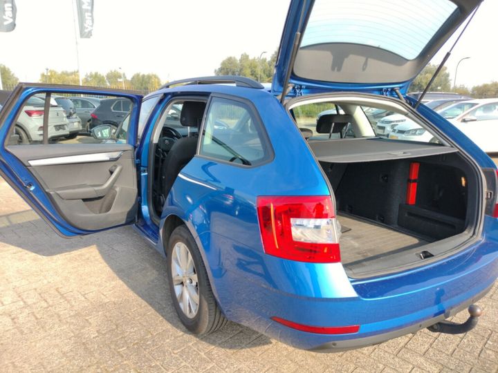 Photo 19 VIN: TMBJP9NE7J0132926 - SKODA OCTAVIA 