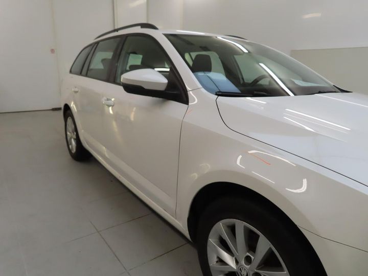 Photo 17 VIN: TMBJP9NE7J0194889 - KODA OCTAVIA COMBI 