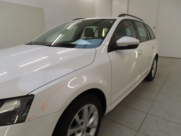 Photo 14 VIN: TMBJP9NE7J0194889 - SKODA OCTAVIA 