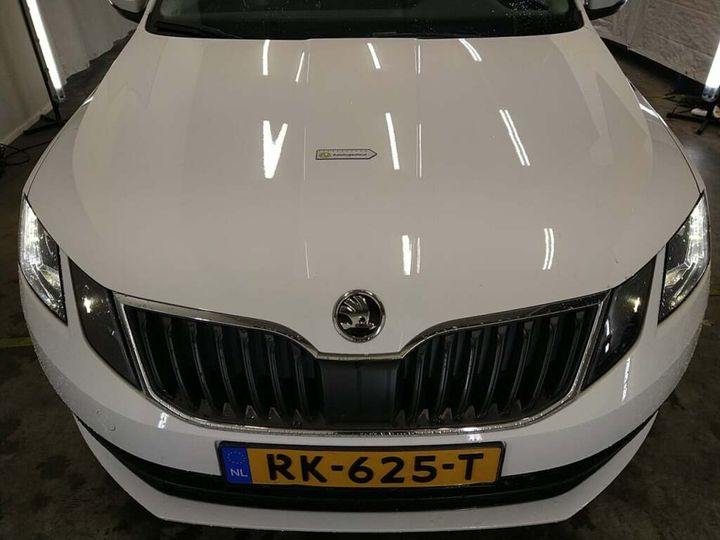 Photo 5 VIN: TMBJP9NE7J0227437 - SKODA OCTAVIA 