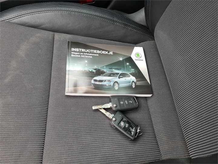 Photo 13 VIN: TMBJP9NE7J0353796 - SKODA OCTAVIA 