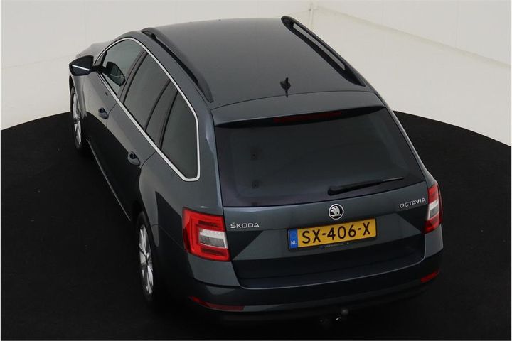 Photo 4 VIN: TMBJP9NE7J0353796 - SKODA OCTAVIA 