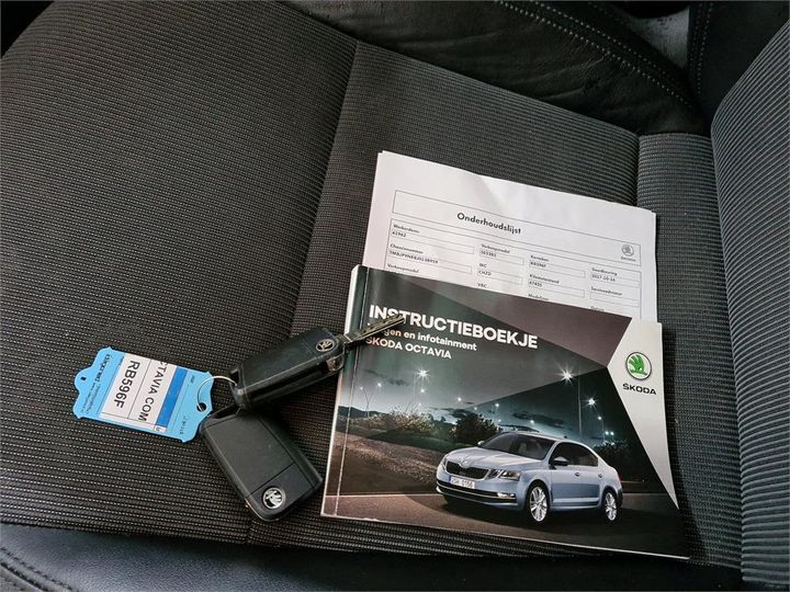 Photo 14 VIN: TMBJP9NE8J0138959 - SKODA OCTAVIA 