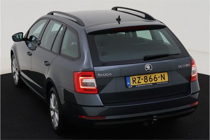 Photo 4 VIN: TMBJP9NE8J0281233 - SKODA OCTAVIA 