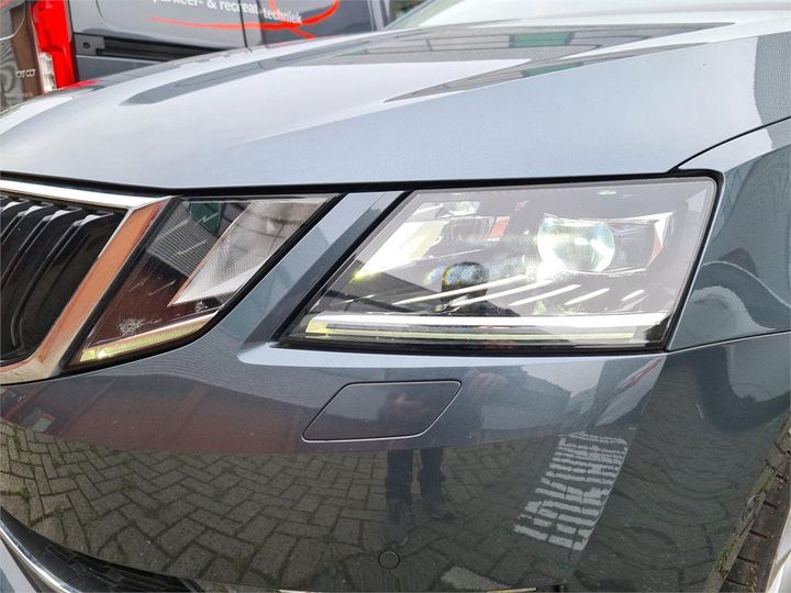 Photo 11 VIN: TMBJP9NE8J0305904 - SKODA OCTAVIA 