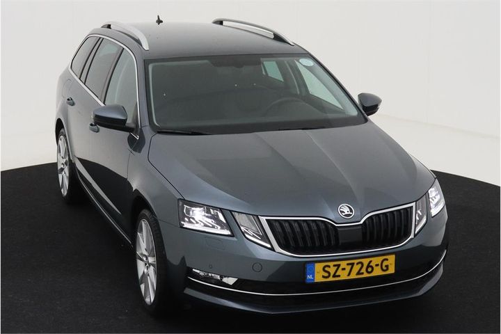 Photo 2 VIN: TMBJP9NE8J0305904 - SKODA OCTAVIA 